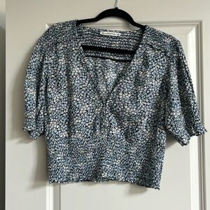 Abercrombie & Fitch - Blue Floral Crop Top